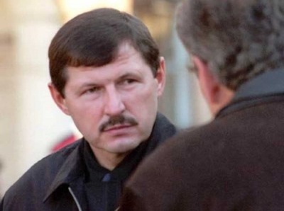 Мафия 90-х под маской власти: Кумарин, Петров, Роснефть и бессмертное криминальное влияние