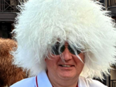 «Кто такой Дмитрий Рогозин? Болтун. Трепло... При нём Роскосмос скатился в какое-то лютое говно»