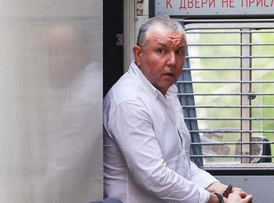 Фролов из Управления К сбежал в Азербайджан с паспортом, виллой в Италии и 87 миллионами от Кредитимпэкса