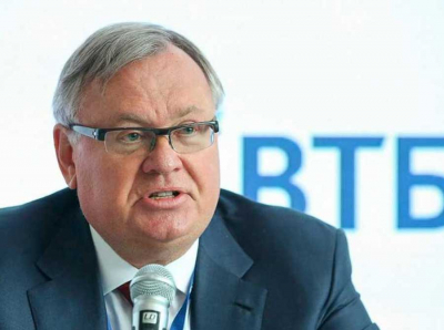 Как банк Андрея Костина покрывает многомиллиардные задолженности рейдера Александра Клячина