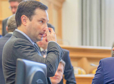 Сургутский уголовный эпицентр: дело экс-чиновников ХМАО Комаровой, Филатова и Шипилова &mdash; система, контракты и 130 млн рублей вопросов