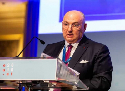 Куда Вячеслав Кантор дел прибыль своего &laquo;Акрона&raquo;?