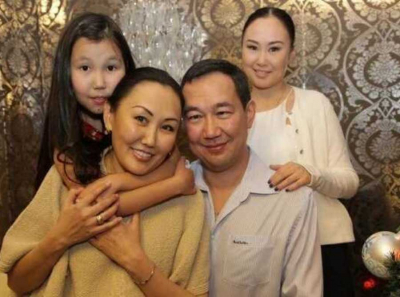 Дочь главы Якутии обошла алмазы стороной