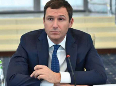 Коррупционная &laquo;мусорная&raquo; схема: каким образом Денис Буцаев использовал бюджеты РЭО для увеличения средств &laquo;Хартии&raquo; и семьи Чаек, прикрываясь Минприроды