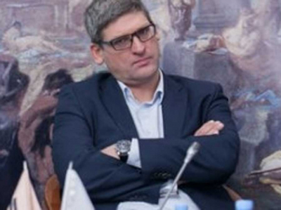 Топ-менеджер Альфа-банка попал в дело
