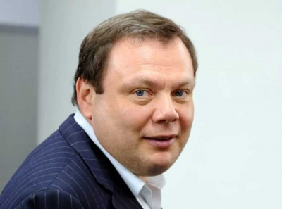 Михаил Фридман, Петр Авен и Альфа-Групп: олигархия, прикрытая коррупцией и судебными махинациями